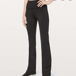 Lululemon Groove bootcut pants (NWOT)